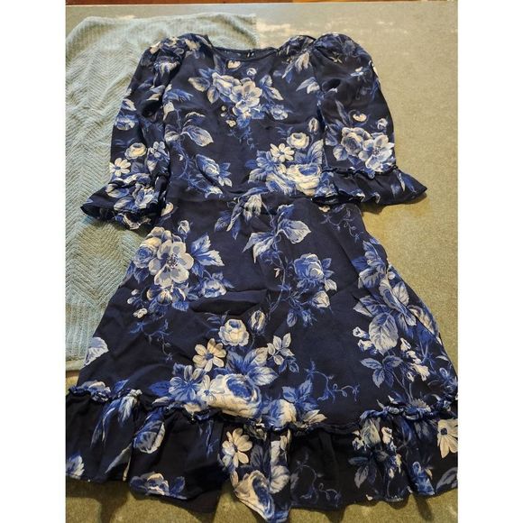 Reformation Dresses & Skirts - NWT Reformation Doutzen Dress Lottie sz 4